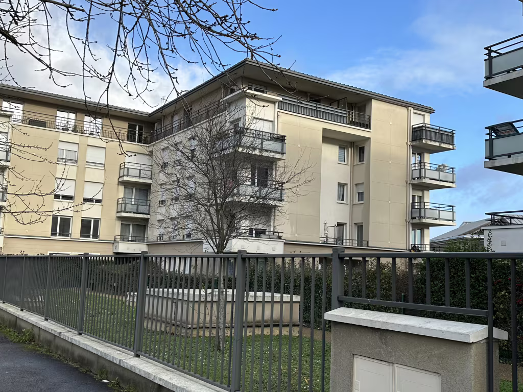 Appartement 2 pieces 46m2 a vendre a Dammarie-les-Lys - Photo 2/12
