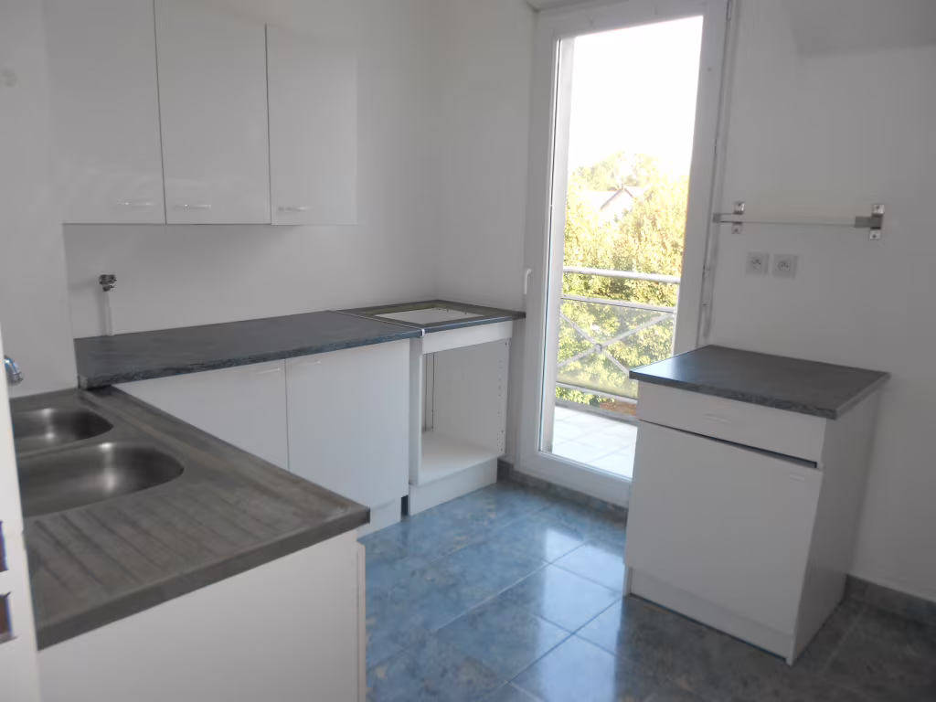 Appartement 2 pieces 42m2 a vendre a Vaux-le-Pénil - Photo 4/9