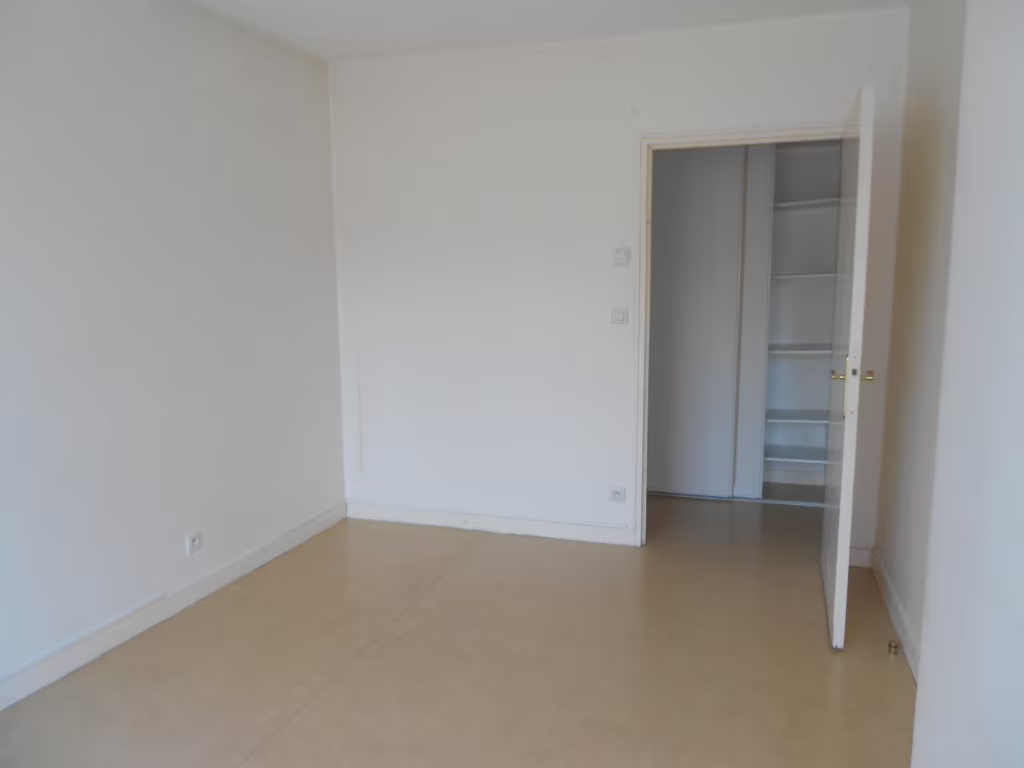 Appartement 2 pieces 42m2 a vendre a Vaux-le-Pénil - Photo 6/9