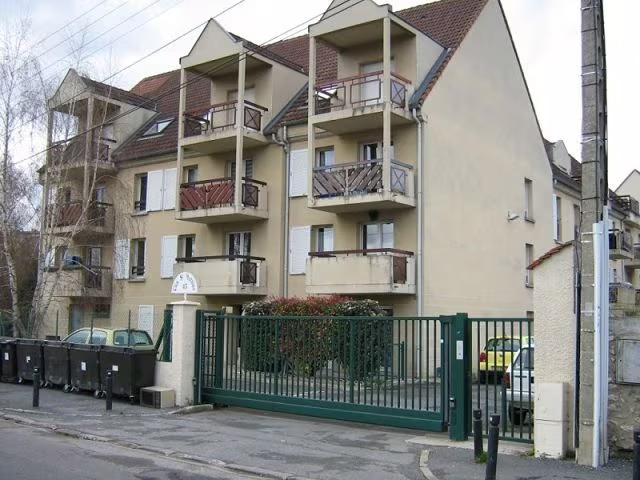 Appartement 2 pieces 44m2 a vendre a Melun - Photo 1/11