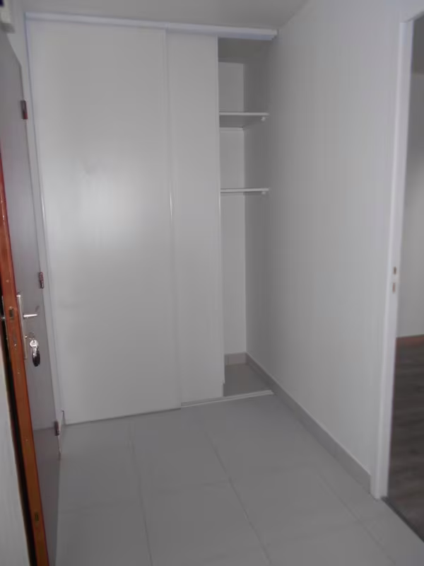 Appartement 2 pieces 44m2 a vendre a Melun - Photo 2/11