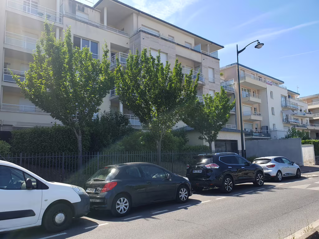 Appartement 4 pieces 76m2 a vendre a Corbeil-Essonnes - Photo 1/11