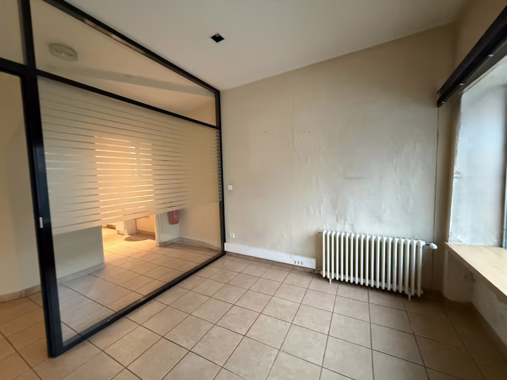 Immeuble 235m2 a vendre a Melun - Photo 2/11