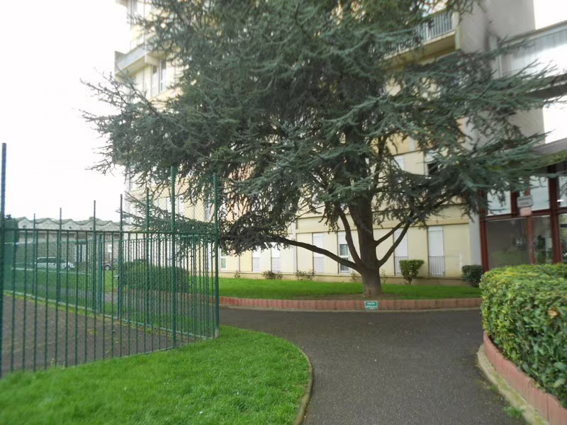 Appartement 1 piece 14m2 a louer a Le Mée-sur-Seine - Photo 1/5