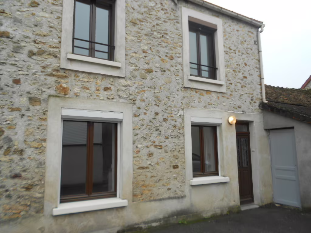 Maison 5 pieces 93m2 a louer a Saint-Germain-Laxis - Photo 9/9