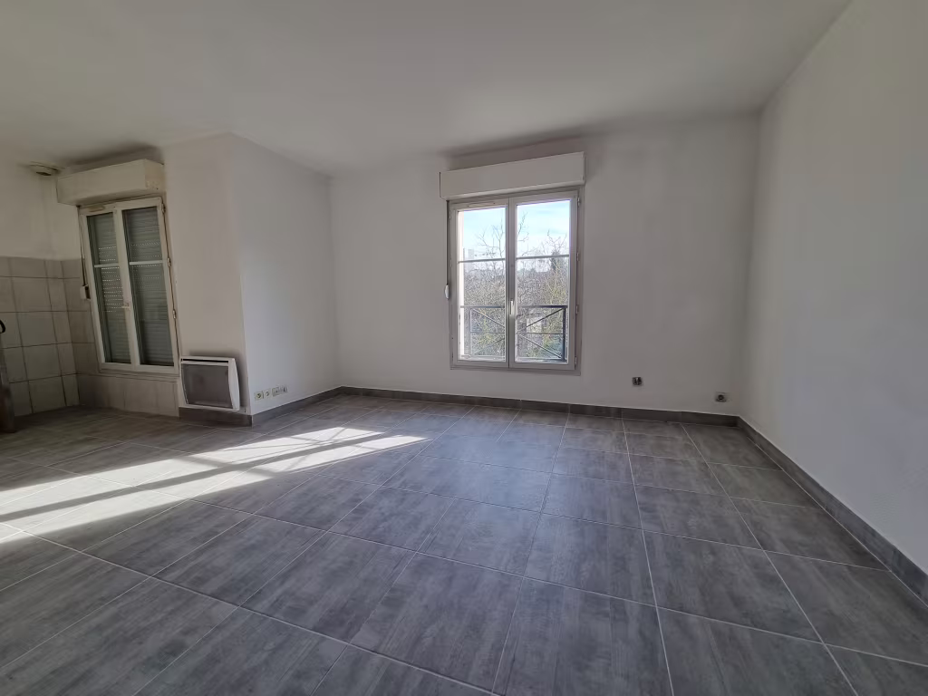 Appartement 1 piece 26m2 a louer a Melun - Photo 2/5