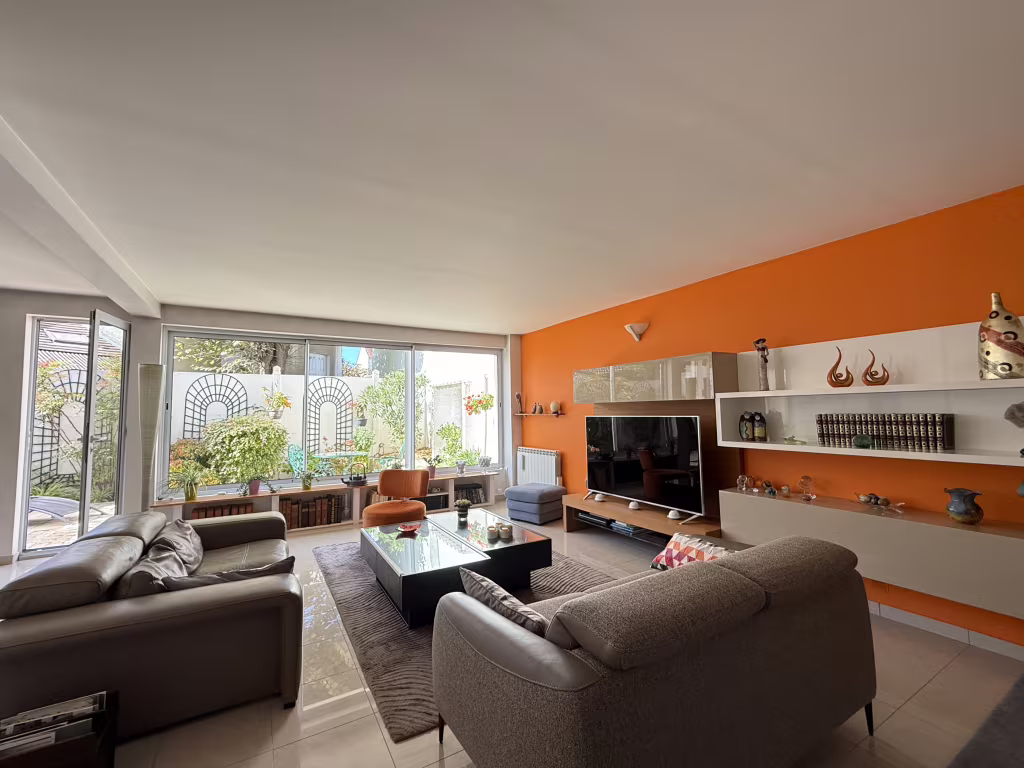 Loft 7 pieces 209m2 a vendre a Melun - Photo 3/22