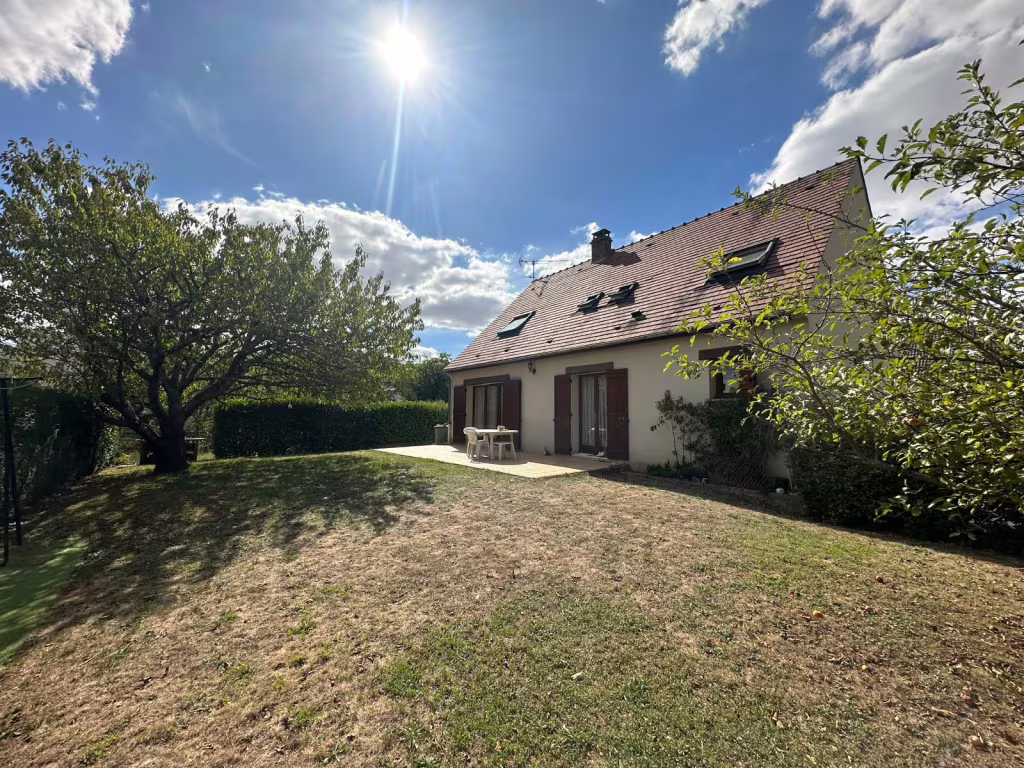 Maison 6 pieces 150m2 a vendre a Cesson - Photo 1/25