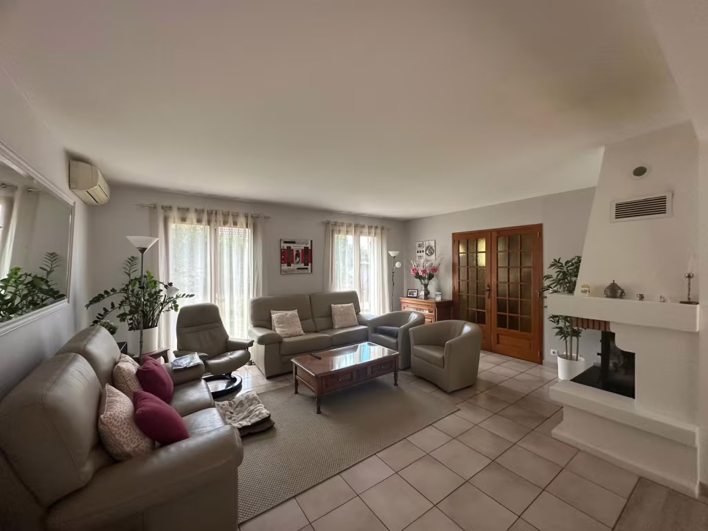 Maison 6 pieces 150m2 a vendre a Cesson - Photo 7/25