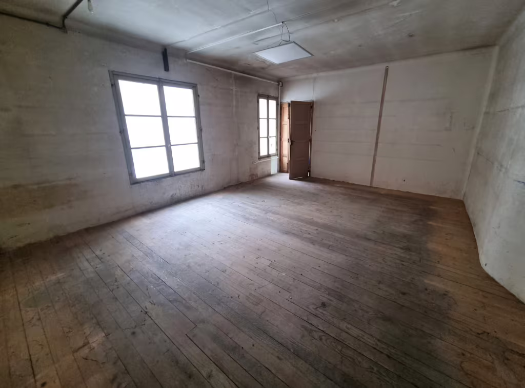 Murs commerciaux 152m2 a vendre a Melun - Photo 7/9