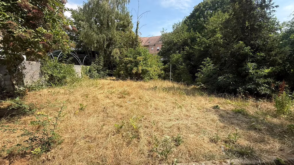 Immeuble 6 pieces 141m2 a vendre a Melun - Photo 2/8