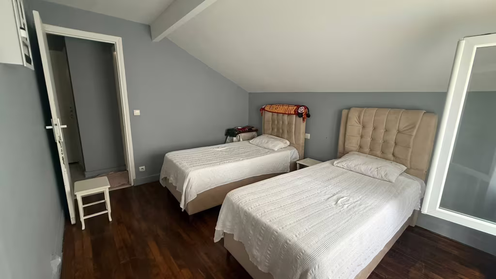 Immeuble 6 pieces 141m2 a vendre a Melun - Photo 8/8