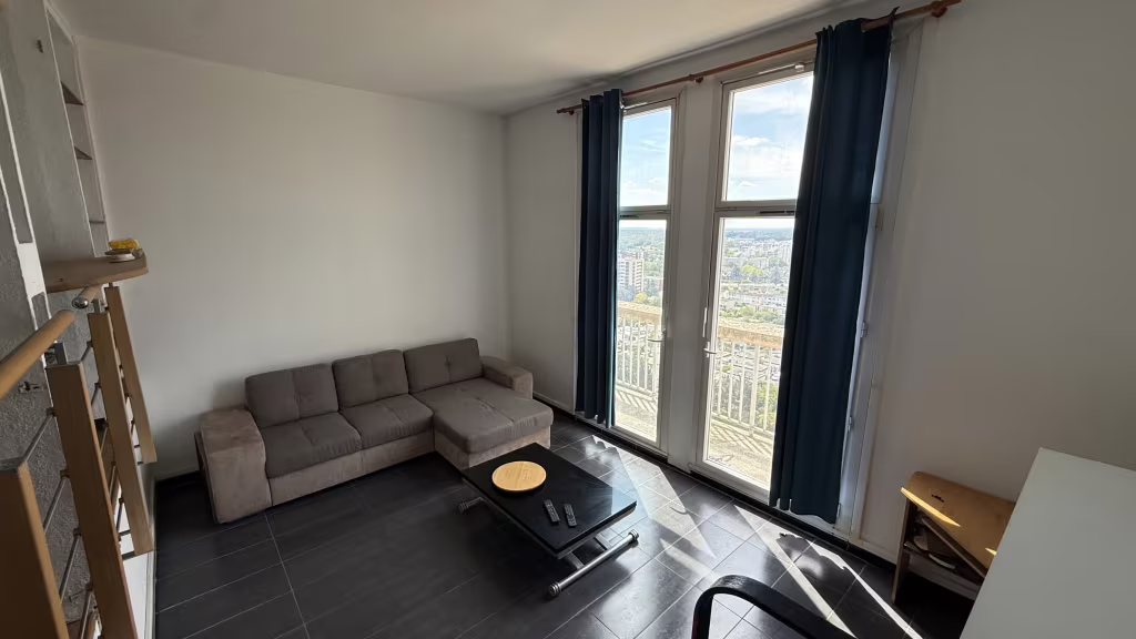 Duplex 3 pieces 67m2 a vendre a Le Mée-sur-Seine - Photo 2/10