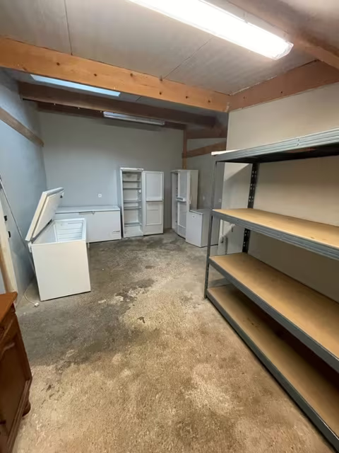 Murs commerciaux 236m2 a vendre a Voisenon - Photo 10/10