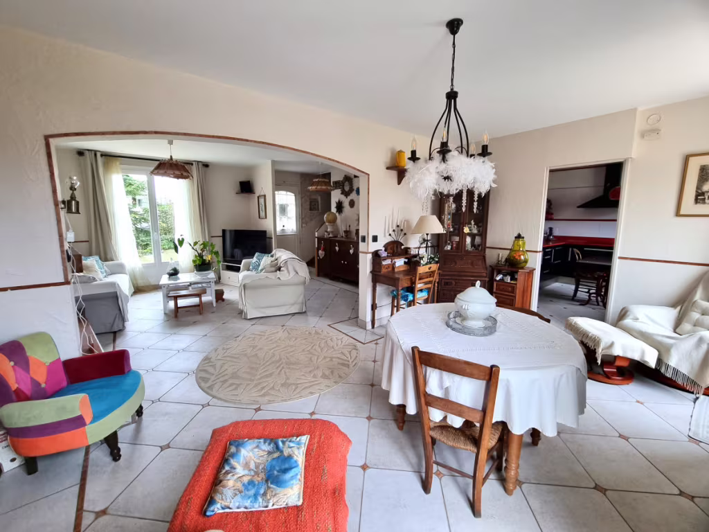 Maison 7 pieces 150m2 a vendre a Voisenon - Photo 2/14
