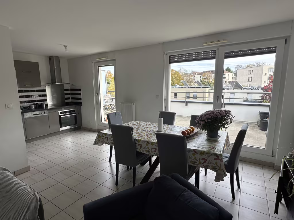 Appartement 4 pieces 70m2 a vendre a Melun - Photo 1/9