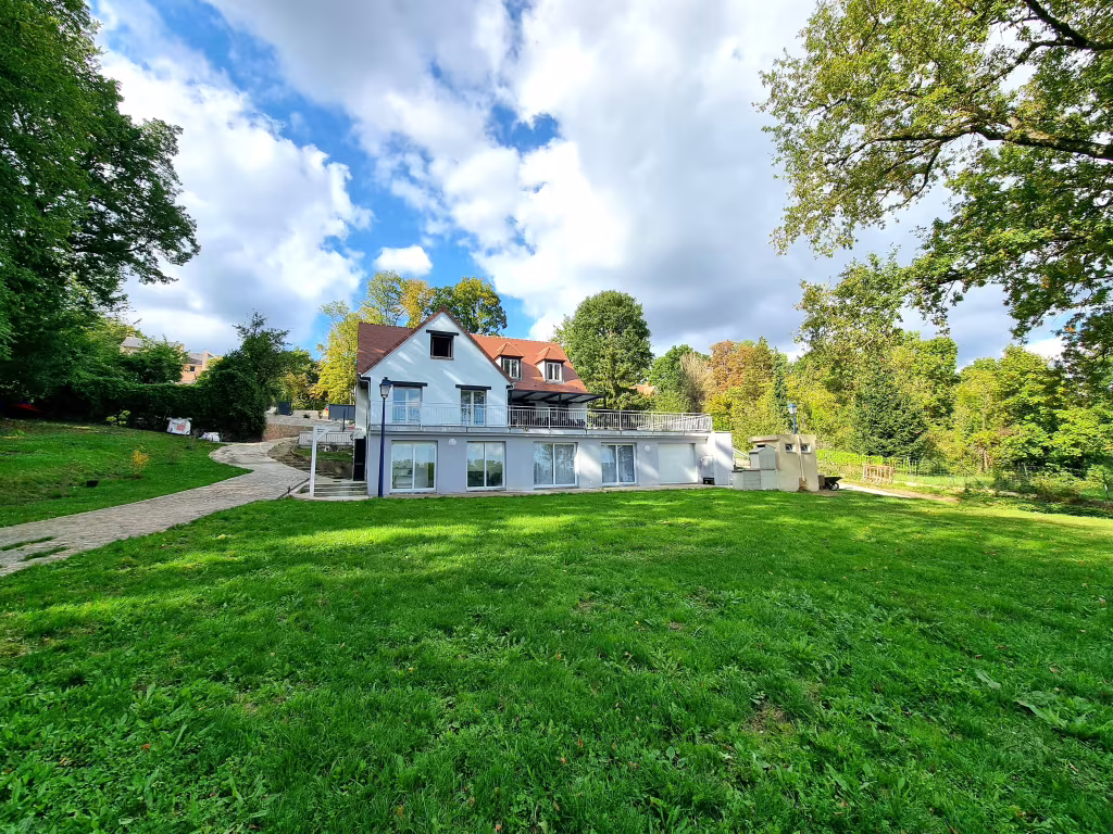 Maison 10 pieces 300m2 a vendre a Boissettes - Photo 17/19