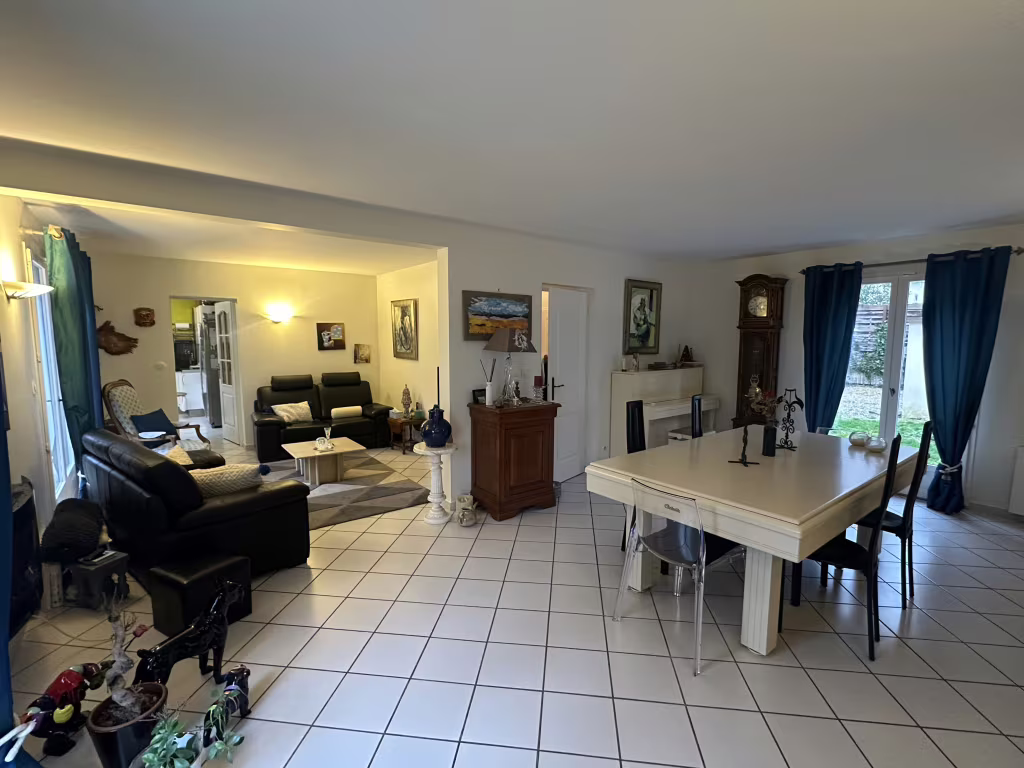 Maison 6 pieces 138m2 a vendre a Livry-sur-Seine - Photo 2/14