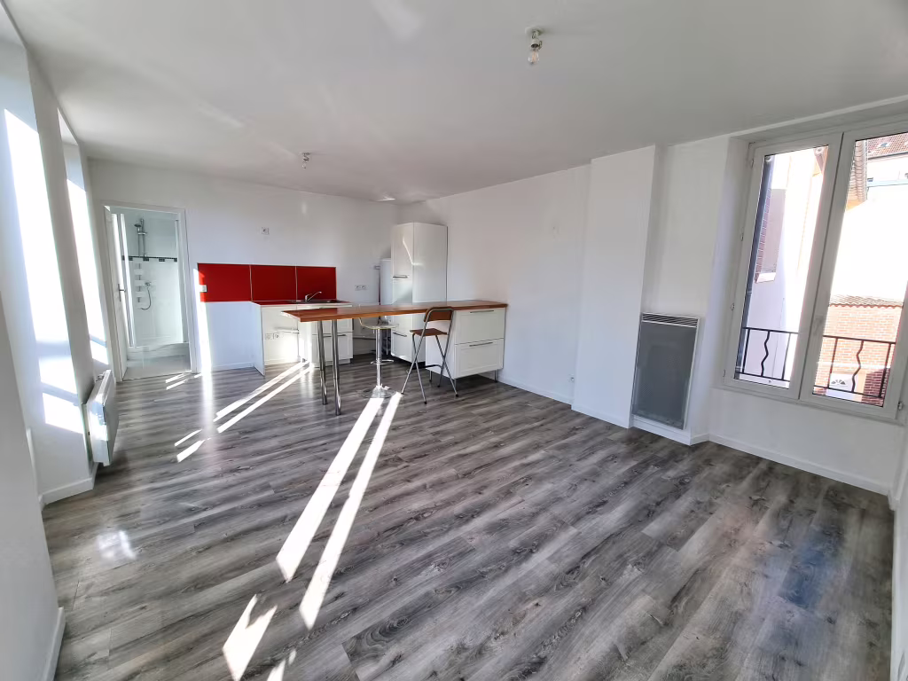 Appartement 2 pieces 43m2 a vendre a Melun - Photo 2/9