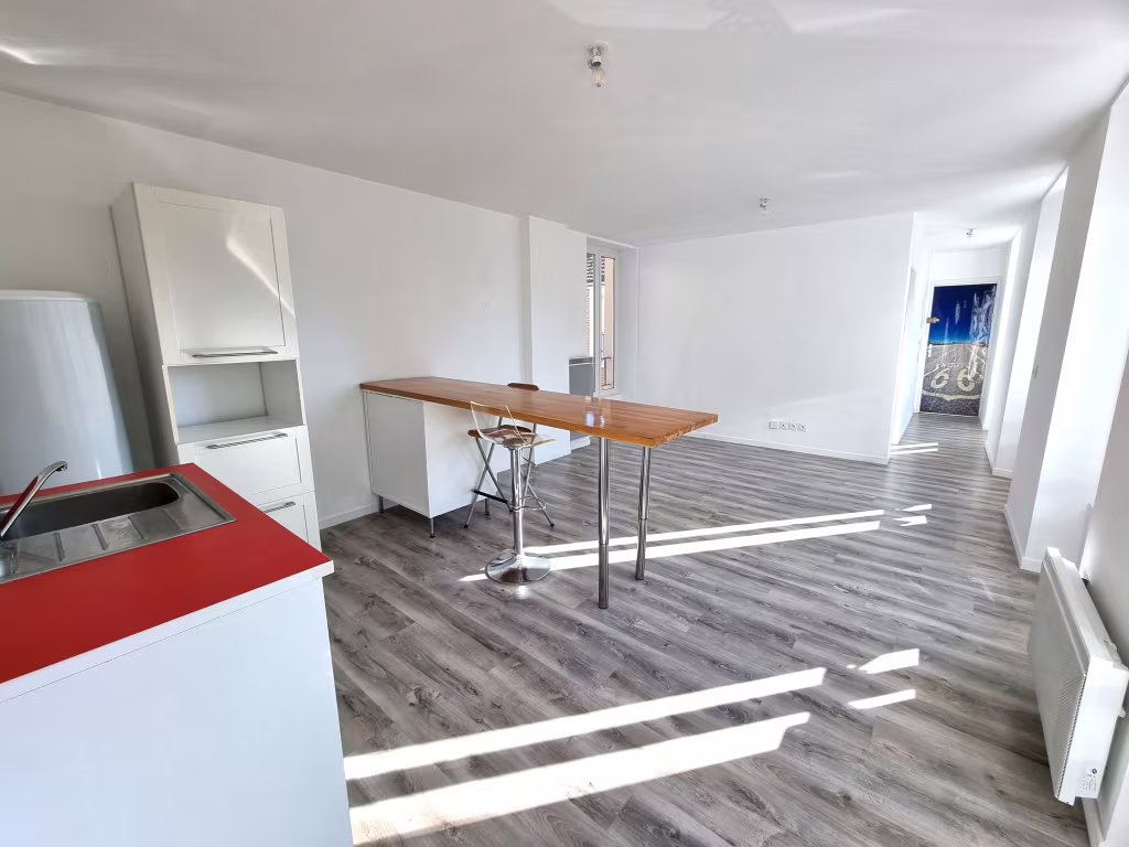 Appartement 2 pieces 43m2 a vendre a Melun - Photo 3/9