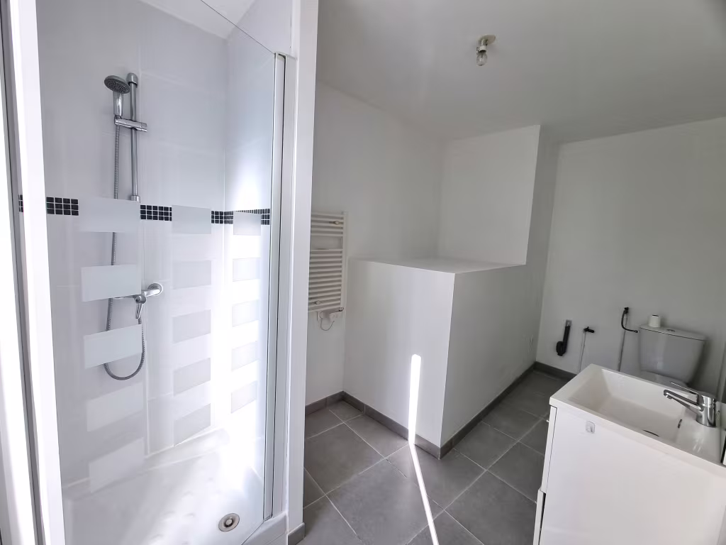 Appartement 2 pieces 43m2 a vendre a Melun - Photo 8/9