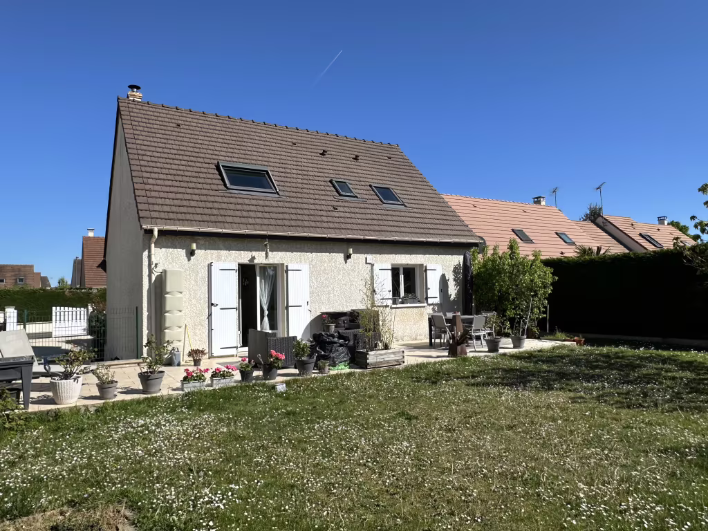 Maison 6 pieces 112m2 a vendre a Vaux-le-Pénil - Photo 4/9