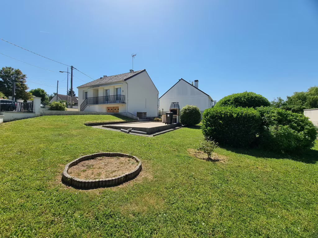 Maison 4 pieces 67m2 a vendre a Vaux-le-Pénil - Photo 1/15