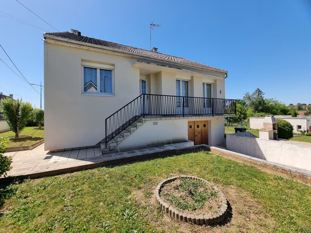 Maison 4 pieces 67m2 a vendre a Vaux-le-Pénil - Photo 2/15