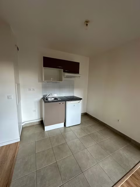 Appartement 1 piece 29m2 a louer a La Rochette - Photo 6/8