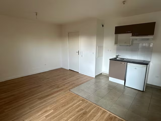 Appartement 1 piece 29m2 a louer a La Rochette - Photo 7/8