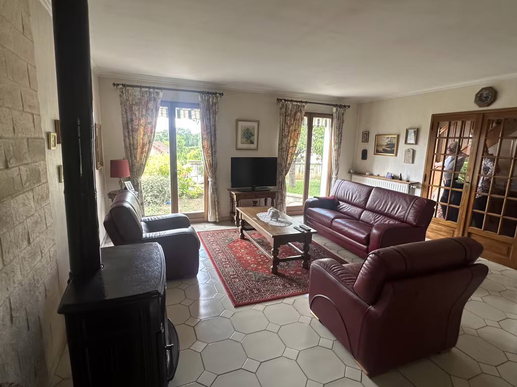 Maison 5 pieces 111m2 a vendre a Vaux-le-Pénil - Photo 6/18