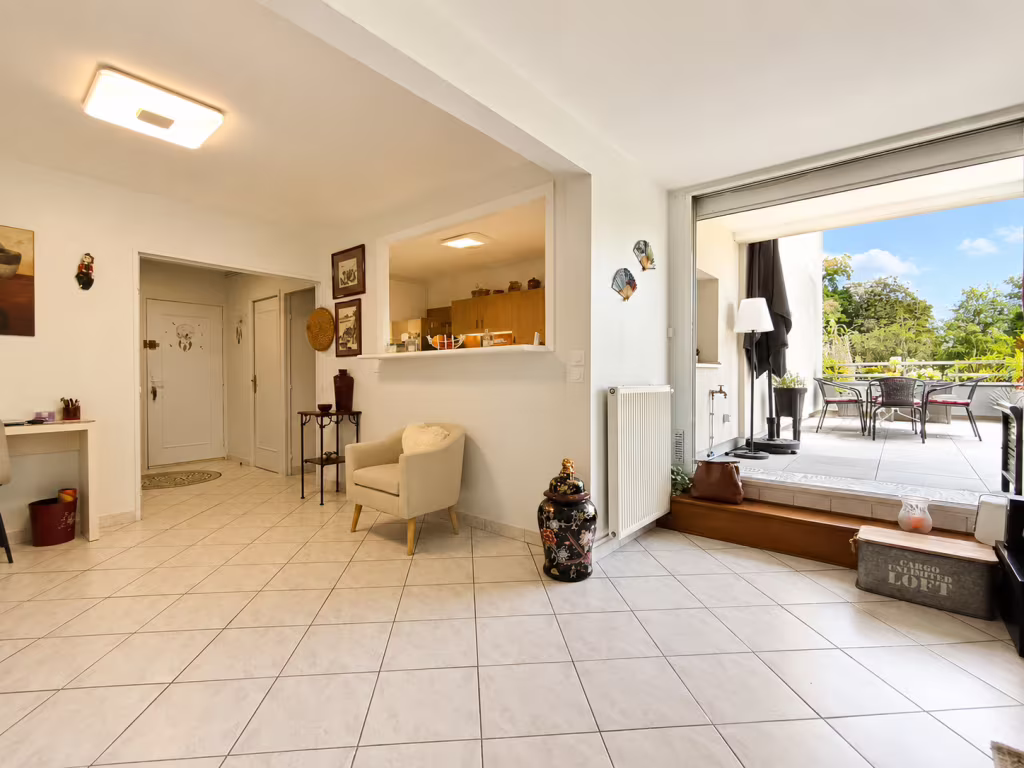 Appartement 4 pieces 84m2 a vendre a Vaux-le-Pénil - Photo 2/11