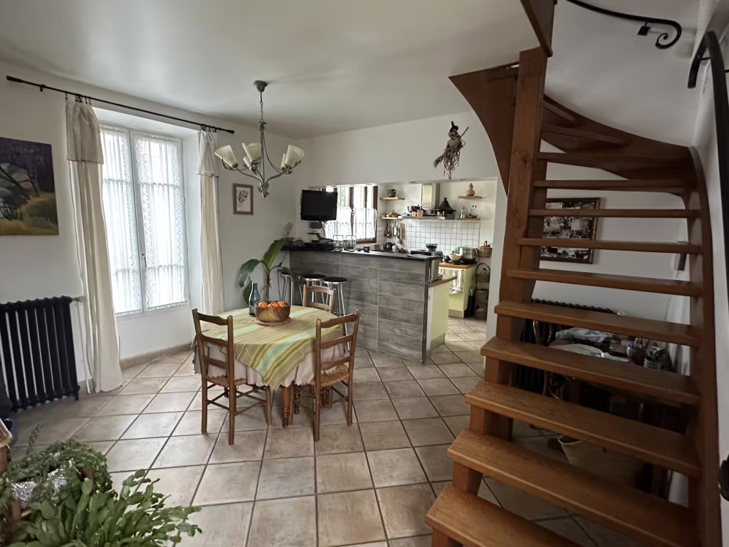 Maison 7 pieces 192m2 a vendre a Vaux-le-Pénil - Photo 2/18