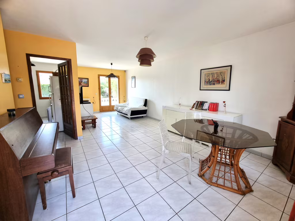 Maison 4 pieces 73m2 a vendre a Vaux-le-Pénil - Photo 4/14