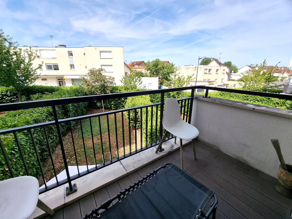 Appartement 2 pieces 43m2 a vendre a La Rochette - Photo 2/9