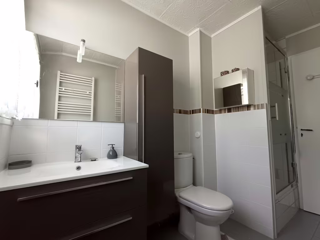 Maison 6 pieces 121m2 a vendre a Vaux-le-Pénil - Photo 9/9